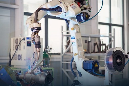 Welding robot at work